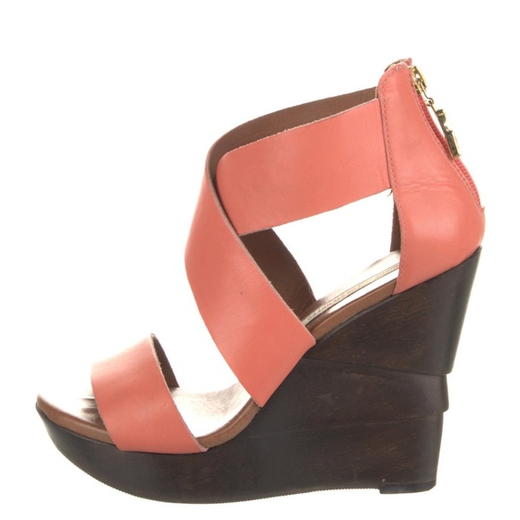 Diane Von Furstenberg Shoes - Diane von Furstenberg Leather Sandals size 6.5-7